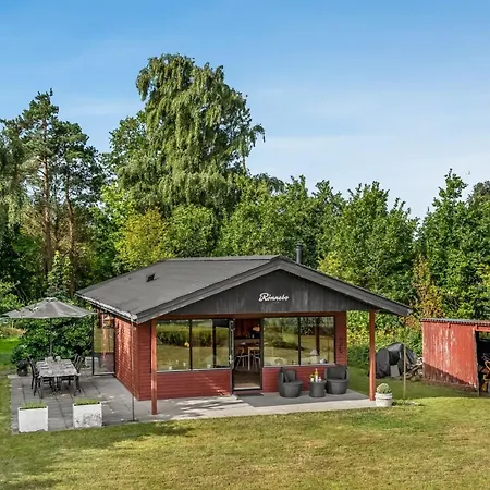 Tayana - 75m To The Fjord By Interhome